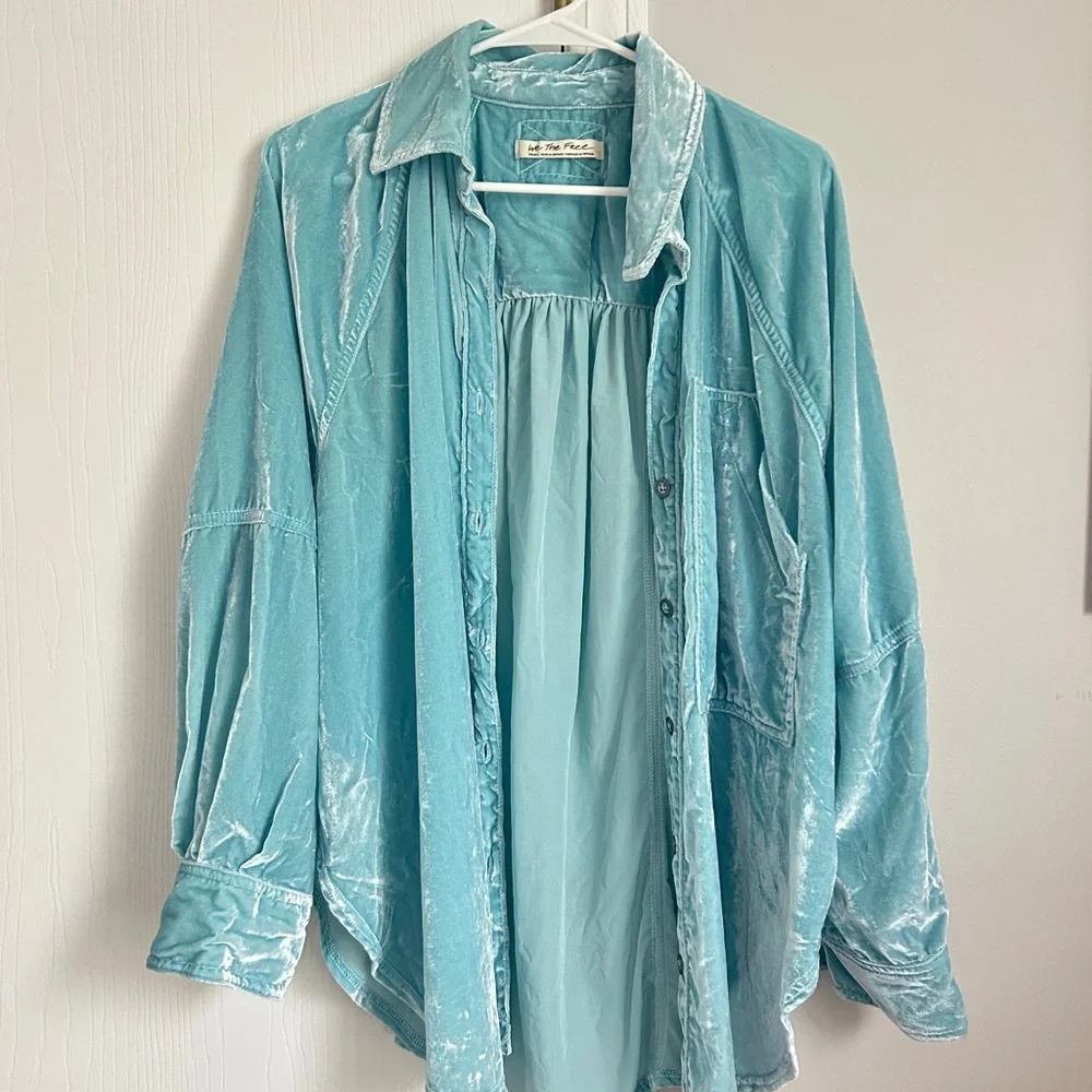 We The Free Light Blue Button Down Shirt - Picture 3 of 5